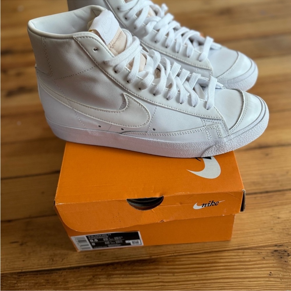 Nike Classic White High-Tops